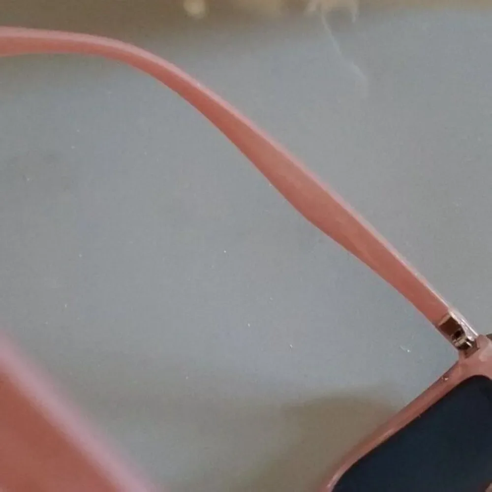 Guess Cat Eye Sunglasses Pink Rose Gold Mirrored Hardcase Women's Woman's